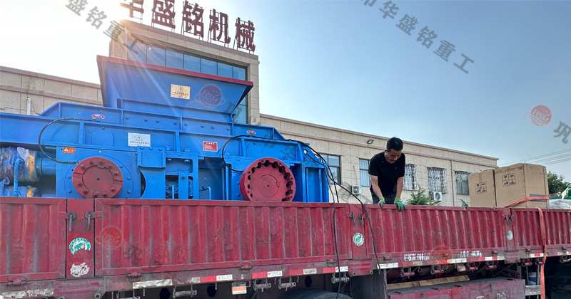 星空平台厂家的对辊制砂机怎么样？市场价一台多少钱？