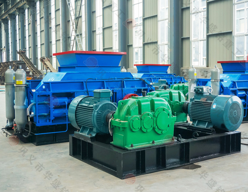 砖厂用煤矸石对辊破碎机星空平台重工 