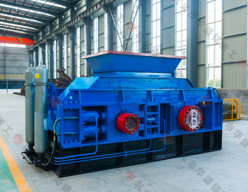 星空平台重工对辊制砂机试机视频，石子制砂 