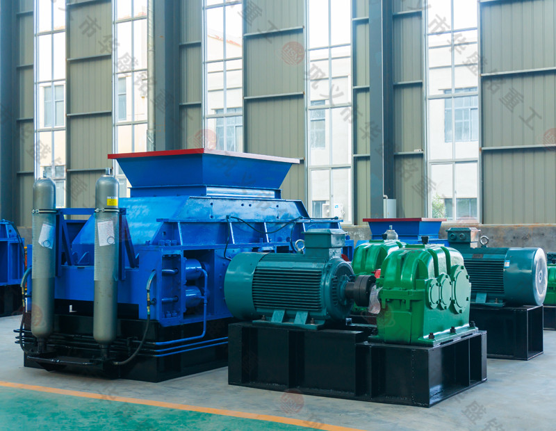 出口越南齿辊破碎机试机 